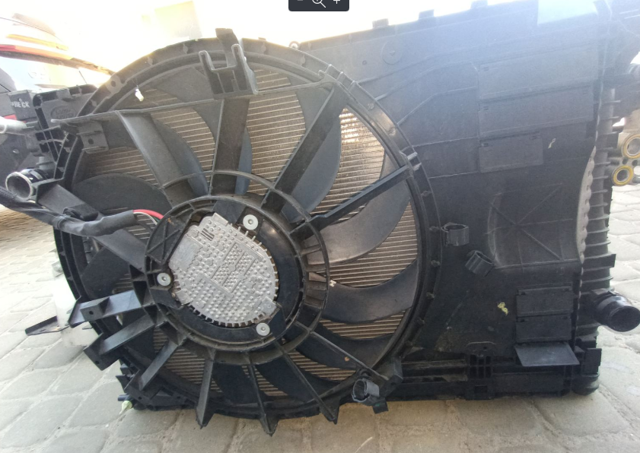 LR136981 Усилитель бампера переднего купить Киев