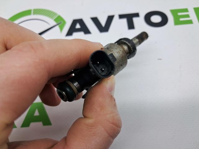 VAG 06H906036J Форсунка впрыска топлива в наличии Черновцы
