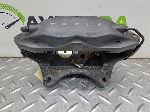 Супорт тормзной 100779400C TESLA