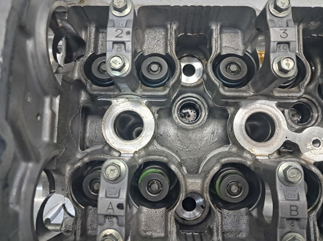 NISSAN 110406RC0A в наличии Павлоград