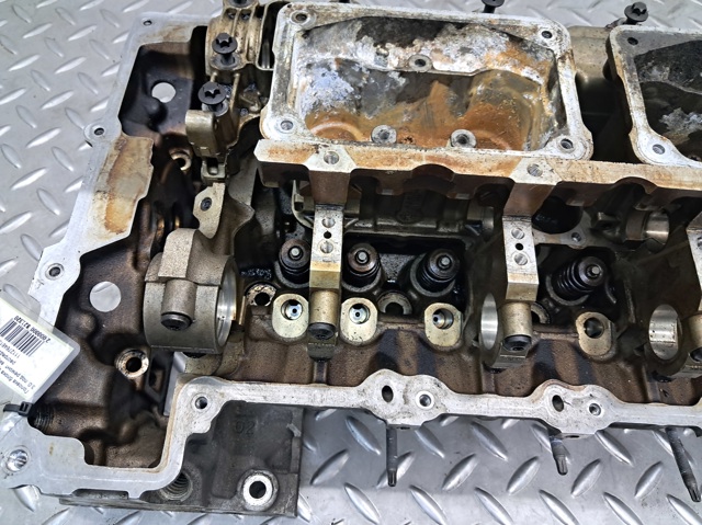 Головка блока 11127646131 BMW