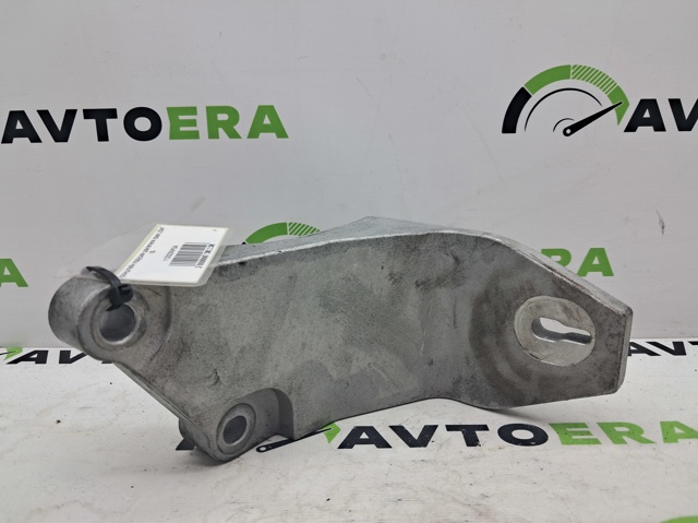 NISSAN 112323NF0A Кронштейн подушки (опоры) двигателя правой в наличии Харьков