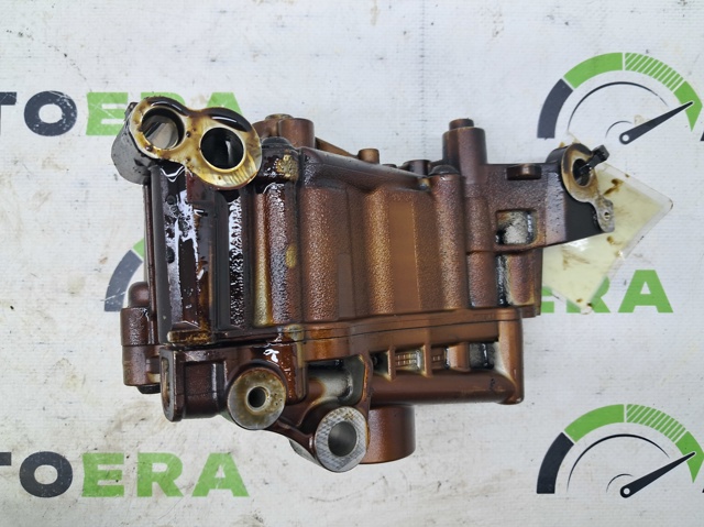 11417573747 BMW Насос масляный купить в Черкассы