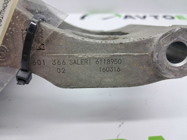 11518601366 BMW Помпа водяная (насос) охлаждения купить в Винница