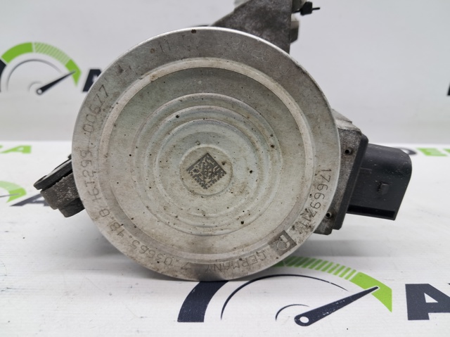 Помпа охлаждения 11518625097 BMW