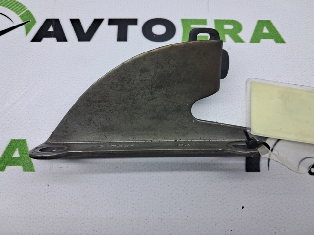 Телевизор нижний 11657647331 BMW