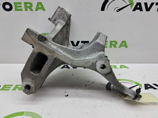 119106RC2A NISSAN Кронштейн генератора купить в Хмельницкий