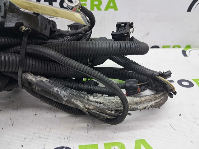 Жгут проводов моторного отсека 12517616101 BMW