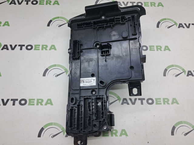 Блок управления комфортом 149784600F TESLA