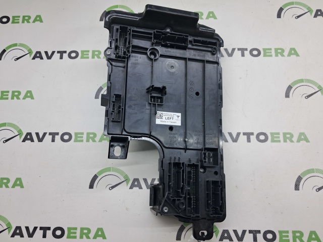 Блок управления комфортом 149784702D TESLA