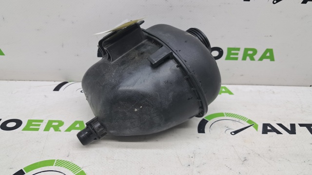 BMW 17138610661 Бачок системы охлаждения расширительный в наличии Кривой Рог