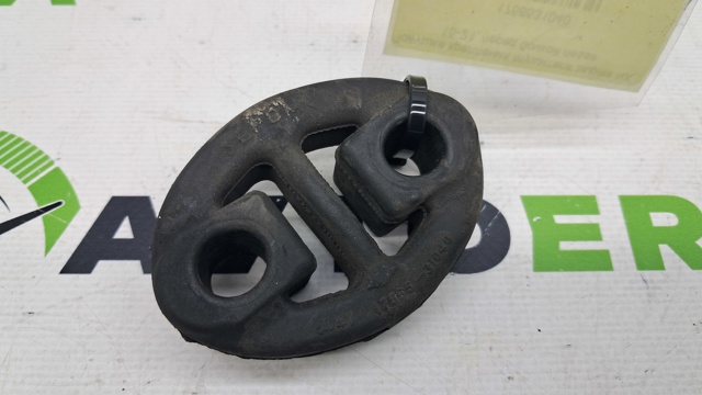 Подушки глушителя 1756531040 TOYOTA