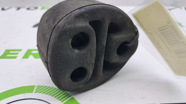 Подушки глушителя 1756531050 TOYOTA
