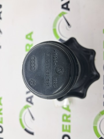 VAG 1K0803899E Болт в наличии Запорожье