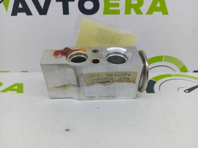 Клапан расширительный 1K0820679 VAG