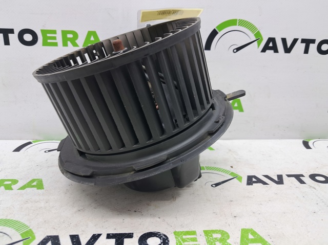 1K1819015E VAG Вентилятор печки купить в Кривой Рог