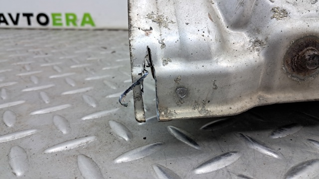 NISSAN 200189TB4A Катализатор в наличии Киев
