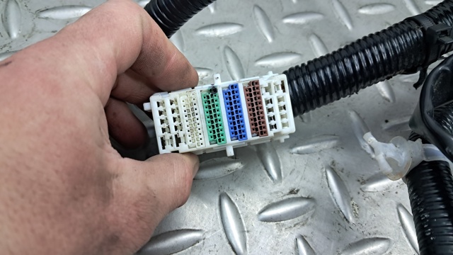 NISSAN 24C005NA0A в наличии Каменское