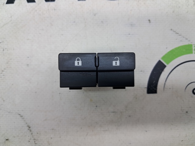 Концевик 252106RA0A NISSAN