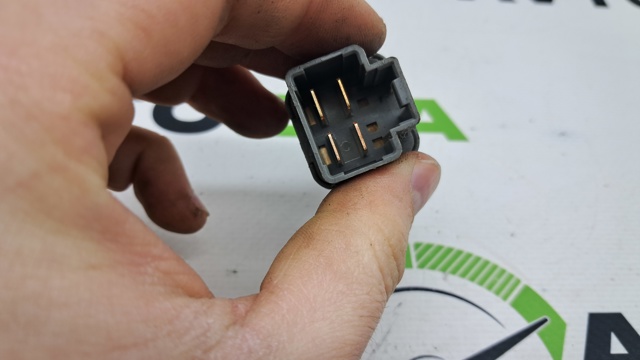 253203NA1B NISSAN Датчик стоп сигнала купить в Харьков
