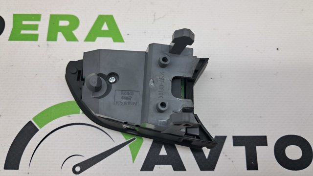 NISSAN 255515CA6A Блок кнопочных переключателей рулевого колеса в наличии Черновцы