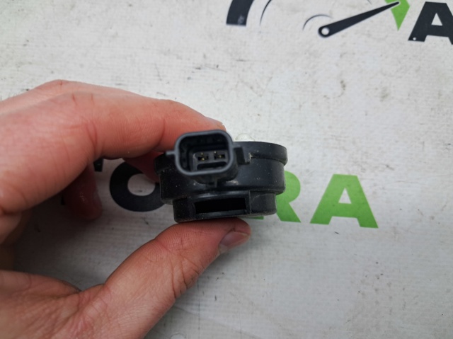 256415EK0A NISSAN купить в Чернигов
