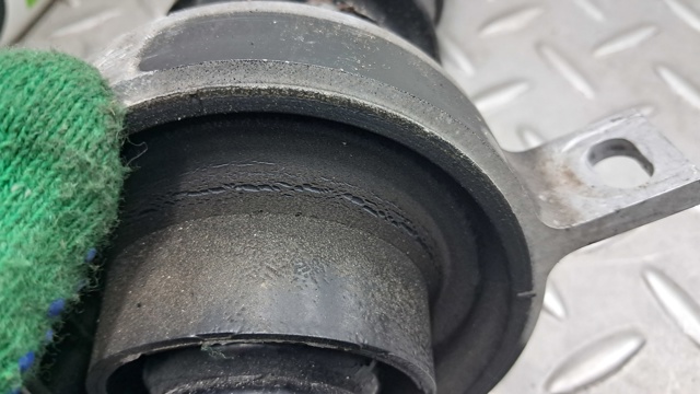 BMW 26108663951 Кардан задний в наличии Винница