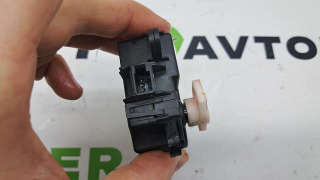 NISSAN 277315NA0A в наличии Ровно