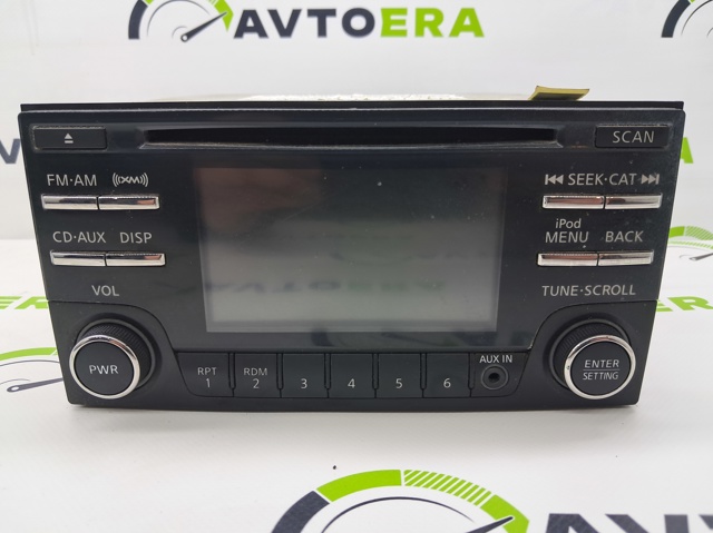Магнитола (радио AM/FM) 281853NF0B NISSAN