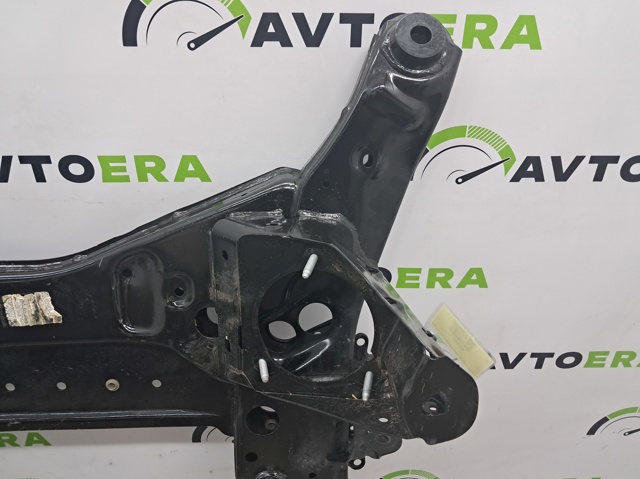 BMW 31106891256 Подрамник передний в наличии Чернигов