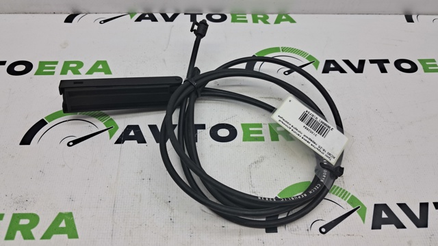 31352884 VOLVO Трос открывания капота передний купить в Ровно