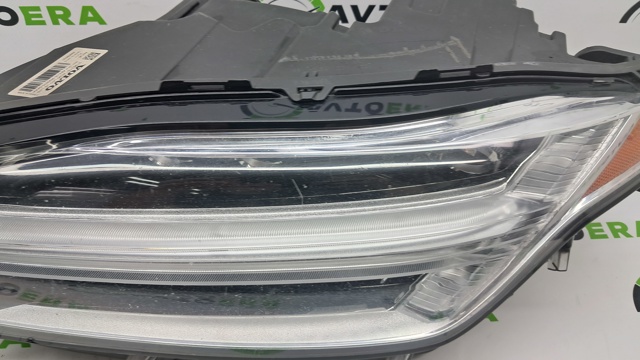 31395940 VOLVO Фара левая купить в Ужгород
