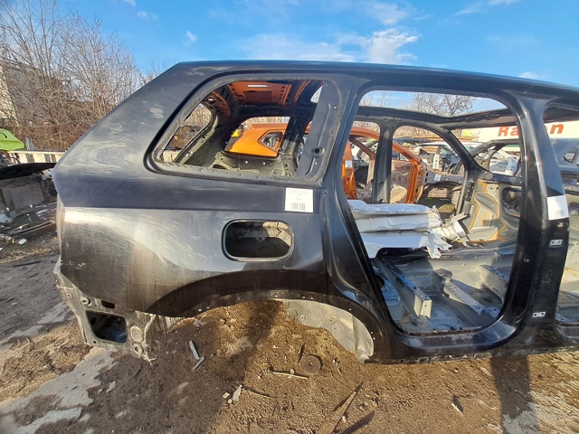 Крыло правое заднее 31416318 VOLVO