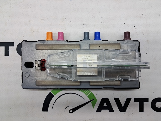Антенна на крышу 31438105 VOLVO