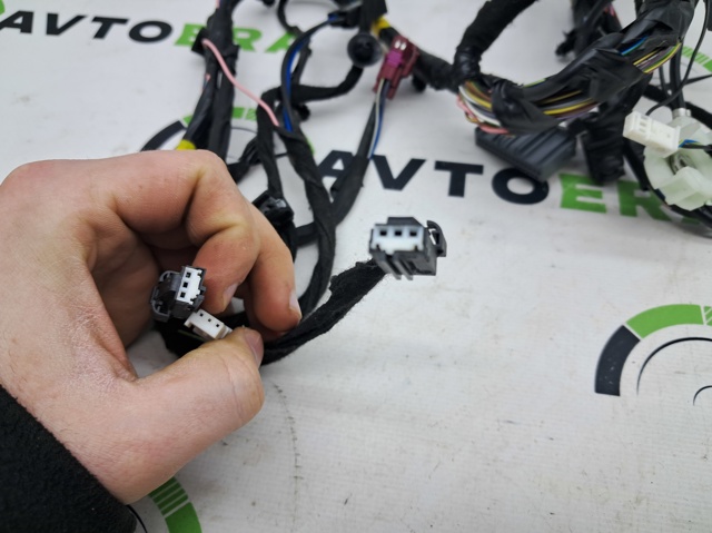 31466410 VOLVO купить в Ирпень