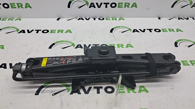 Домкрат автомобильный 31471906 VOLVO