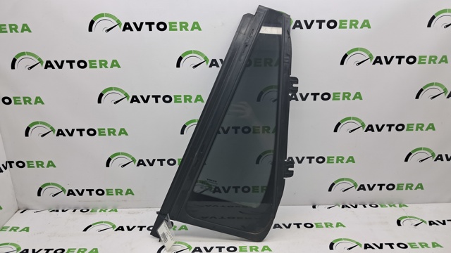 Форточка двери треугольник, задней, левой 31651873 VOLVO