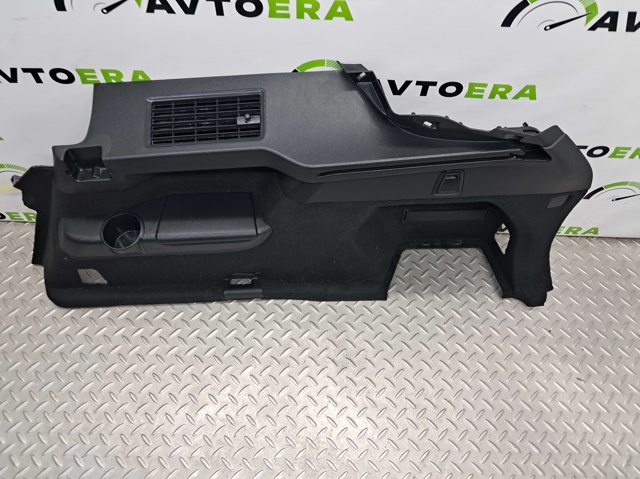 VOLVO 32234366 Облицовка багажного отсека правая в наличии Черкассы