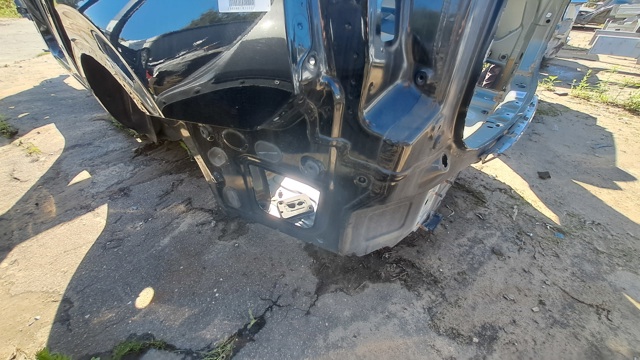 VOLVO 32392858 Панель багажного отсека задняя в наличии Черкассы