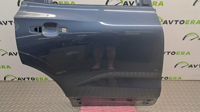 VOLVO 32399082 Дверь задняя правая в наличии Черновцы