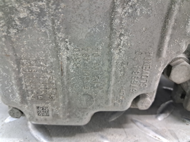 Редуктор заднего моста 33108871238 BMW