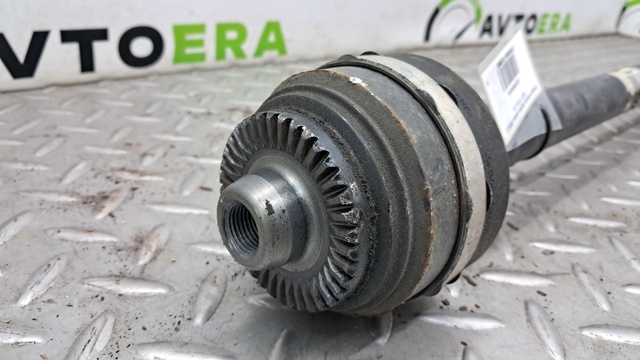 Полуось задняя, правая 33208664048 BMW