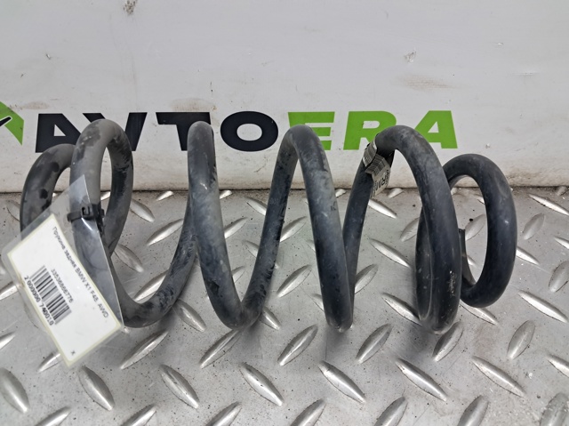 Пружина подвески задняя 33536866776 BMW