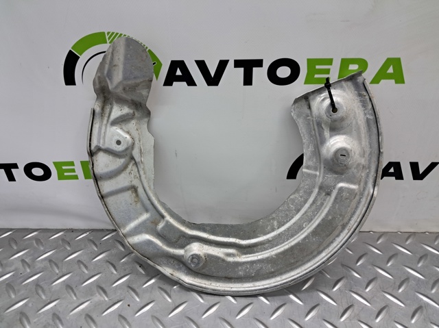 34106861797 BMW Защита тормозного диска переднего левого купить в Черновцы