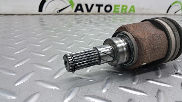 Полуось задняя, левая 396015NA0A NISSAN