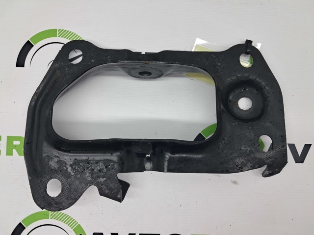 Кронштейн задней балки 3C0505129B VAG