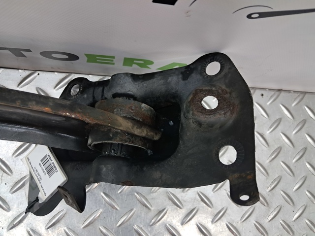 Кронштейн задней балки 3C0505130B VAG