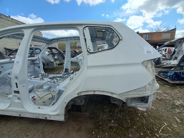 Крыло заднее левое 41007267469 BMW