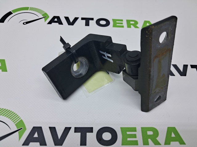 Петля передней двери, правой 41007377548 BMW