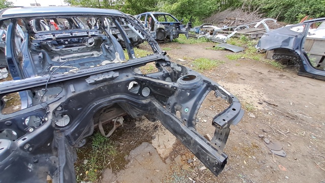 41007377915 BMW Арка крыла переднего левого купить в Ровно